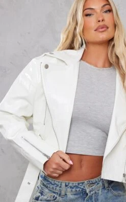 White Croc Faux Leather Oversized Biker Jacket 8 White Croc Faux Leather Oversized Biker Jacket -Modern Wear Boutique 3edd91c48cb809532df65d904d784457fd05b6eb cnc7524 4