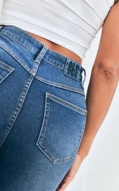 PRETTYLITTLETHING Shape Mid Blue Wash Knee Rip Skinny Jeans -Modern Wear Boutique 6257e4f9b95787c727e22bfe2e920d4b1778e60a cmu4736 4