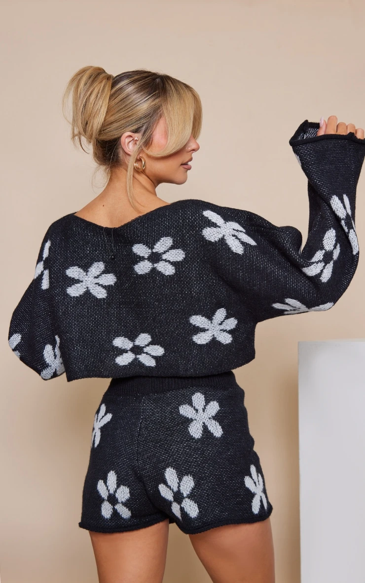Monochrome Flower Brushed Knit Cropped Jumper 2 Monochrome Flower Brushed Knit Cropped Jumper - Image 2
