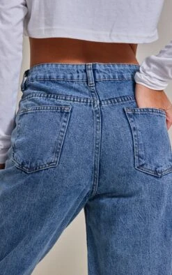 PRETTYLITTLETHING Vintage Mom Jeans -Modern Wear Boutique 78785456b242b11f1888a37933797ea3825bb3e3 cmy6458 4