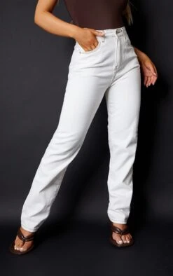 Off White Contrast Stitch Long Leg Straight Jeans -Modern Wear Boutique 94274c68188fb9cf0d05af24de4eb316c2e441c1 cmk8867 2