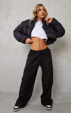 Black Square Quilted Cropped Puffer 7 Black Square Quilted Cropped Puffer -Modern Wear Boutique 9a0ce945fb95f9b69a96b27afc6ae44399f60018 cnb6136 3