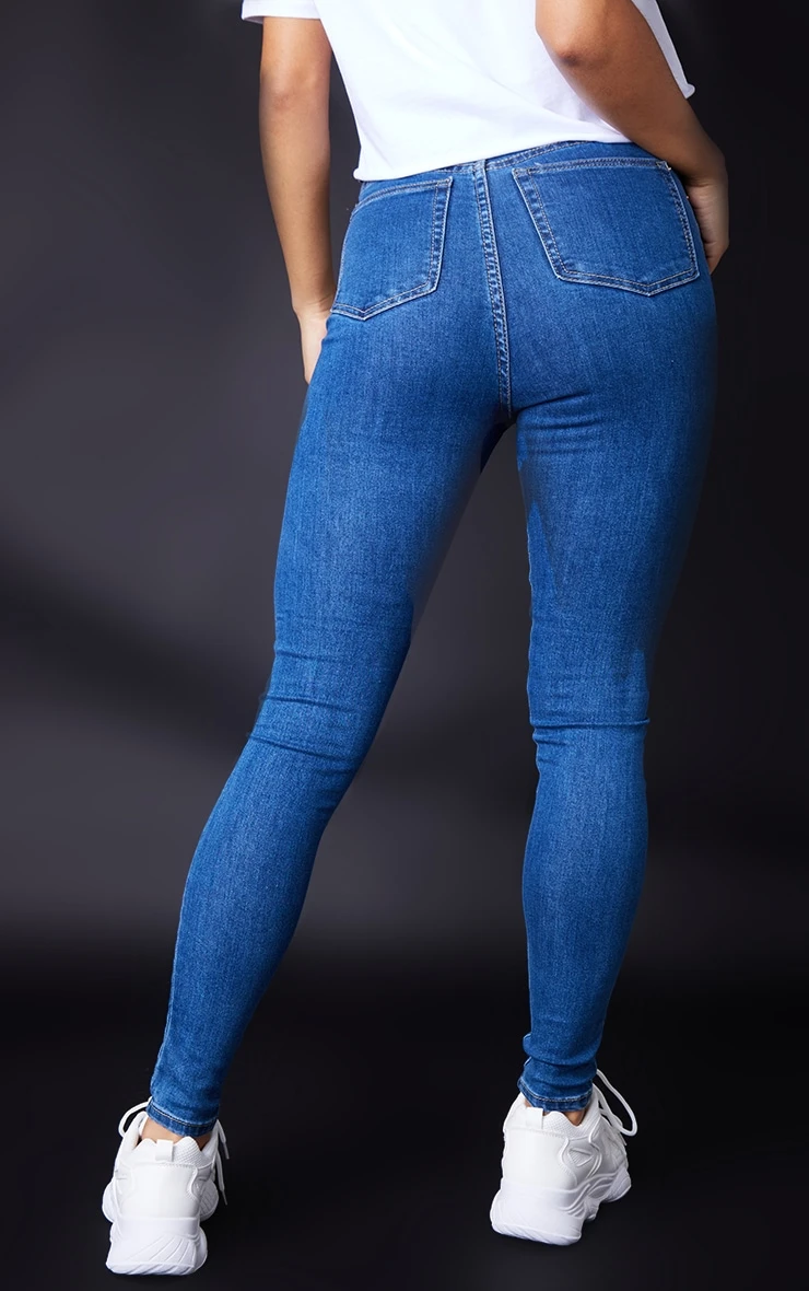 PRETTYLITTLETHING L30 Mid Blue 5 Pocket Skinny Jeans 4 PRETTYLITTLETHING L30 Mid Blue 5 Pocket Skinny Jeans - Image 4