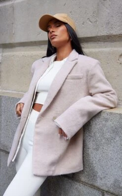 Modern Wear Boutique 37 Beige Textured Wool Look Oversized Blazer