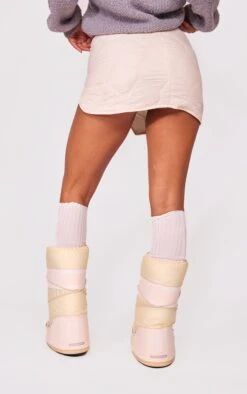 Cream Quilted Button Side Mini Skirt -Modern Wear Boutique cdae754b6f01373b729521400053af5ffe032270 cnb8330 3