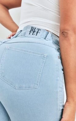 PRETTYLITTLETHING Shape Light Blue Wash High Waist Fray Hem Skinny Jeans -Modern Wear Boutique d1fbdd75303ca2a59725e62ee7e14d0b6281297e cmu4725 4