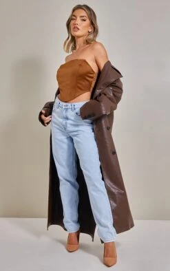 PRETTYLITTLETHING L32 Light Blue Mom Jeans