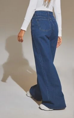 Indigo Blue Wash Lightweight Wide Leg Jeans 7 Indigo Blue Wash Lightweight Wide Leg Jeans -Modern Wear Boutique d4ba5dc25a012448706f35ed814b5ebeada9b1e2 cnc5751 3