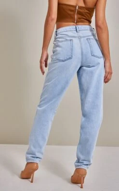 PRETTYLITTLETHING L32 Light Blue Mom Jeans -Modern Wear Boutique d6e0067f4b08d47765f0347cc5d0b33f16d26f9d cmy8029 3