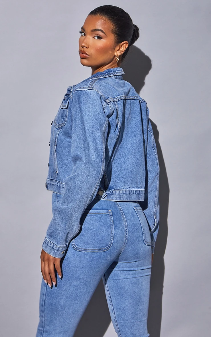 Light Blue Wash Basic Cropped Denim Jacket 3 Light Blue Wash Basic Cropped Denim Jacket - Image 3