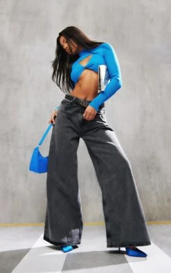 Blue Rib Knit Twist Front Top 7 Blue Rib Knit Twist Front Top -Modern Wear Boutique d991e76ee81dfb3da1f98f38a13ae3ce47b725c1 cnb6429 3