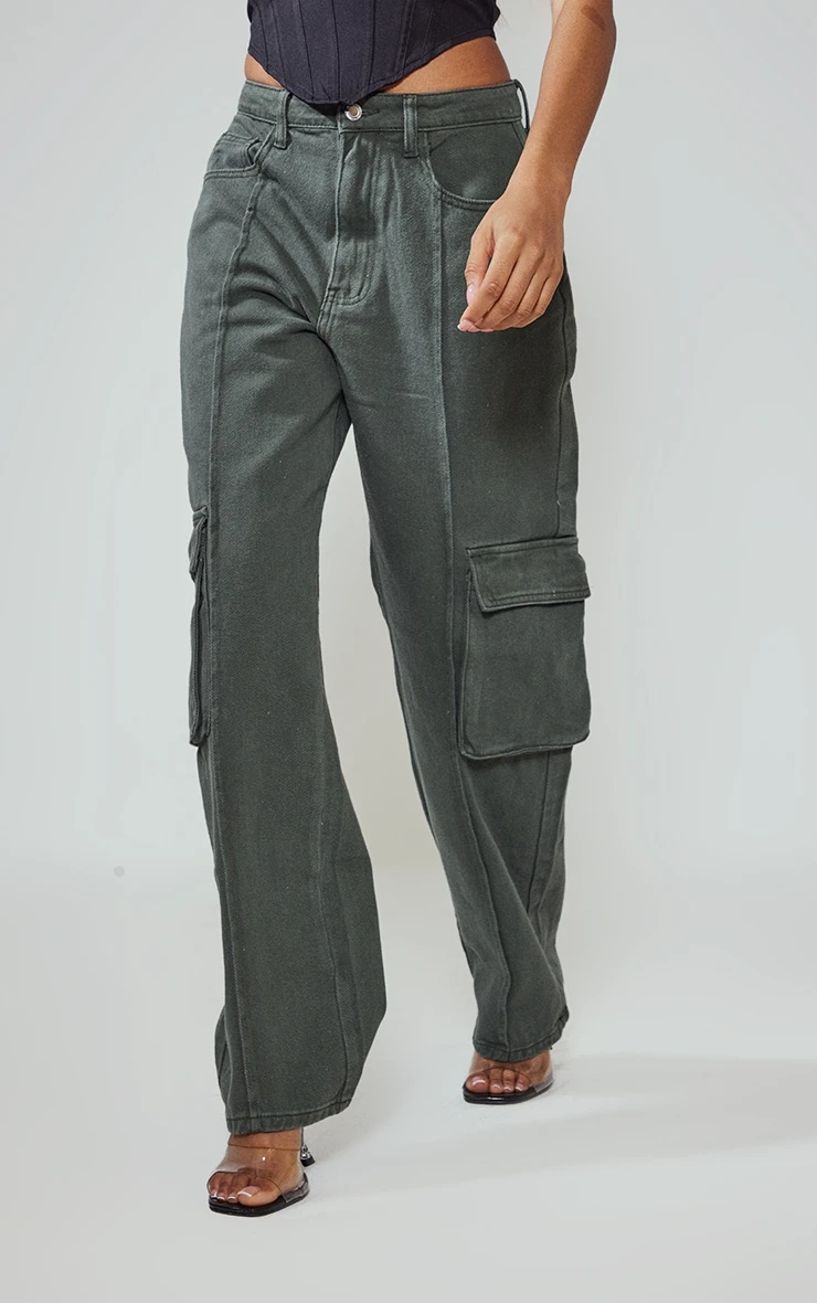 Khaki Cargo Pocket Detail Baggy Boyfriend Jeans 3 Khaki Cargo Pocket Detail Baggy Boyfriend Jeans - Image 3