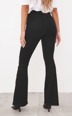 Black 5 Pocket Stretch Flared Jeans -Modern Wear Boutique f9391c806b67072864d46fb53de932543b41e2f5 cmo1178 3